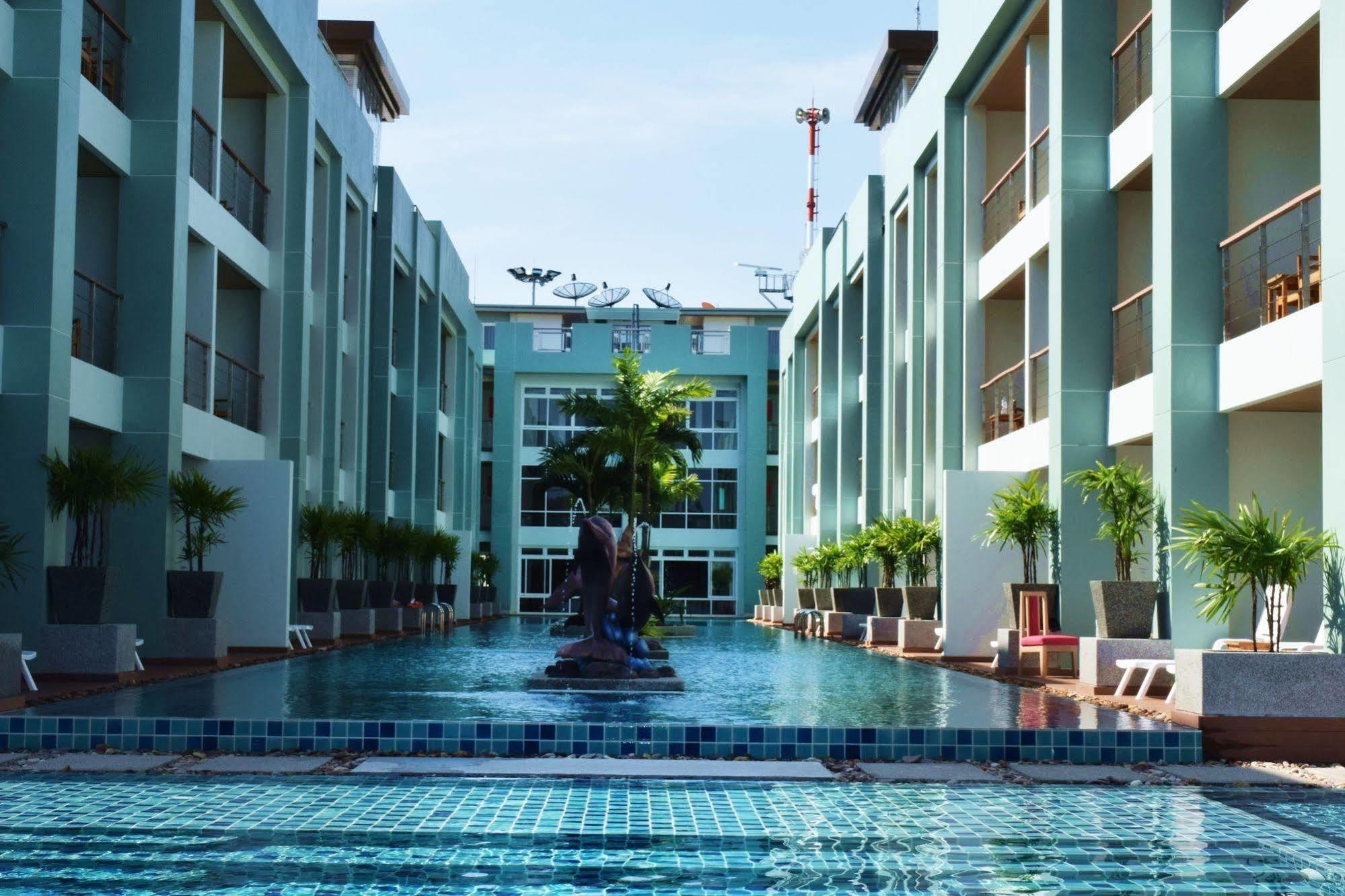 Phi Phi Harbour View Hotel-Sha Extra Plus Bagian luar foto