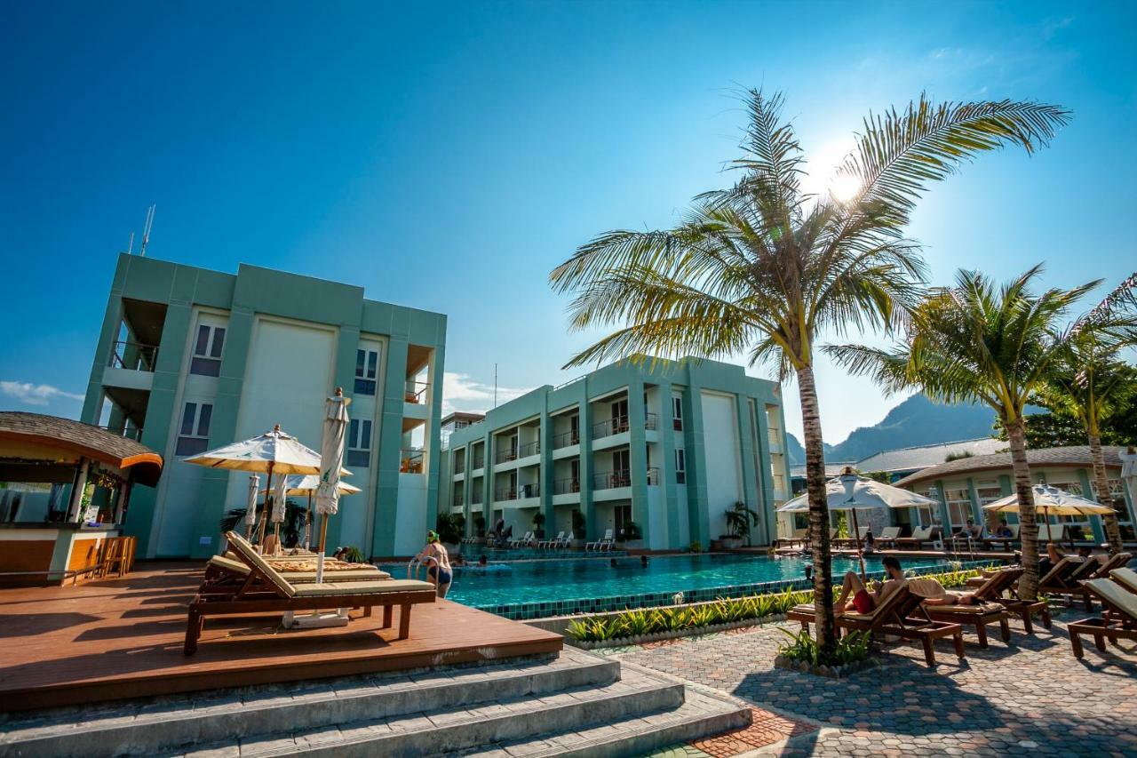 Phi Phi Harbour View Hotel-Sha Extra Plus Bagian luar foto