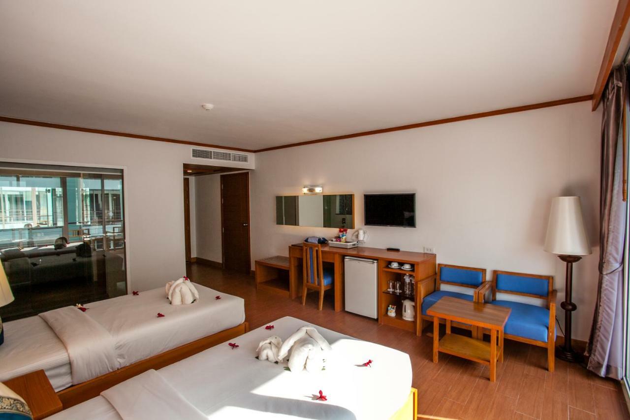 Phi Phi Harbour View Hotel-Sha Extra Plus Bagian luar foto