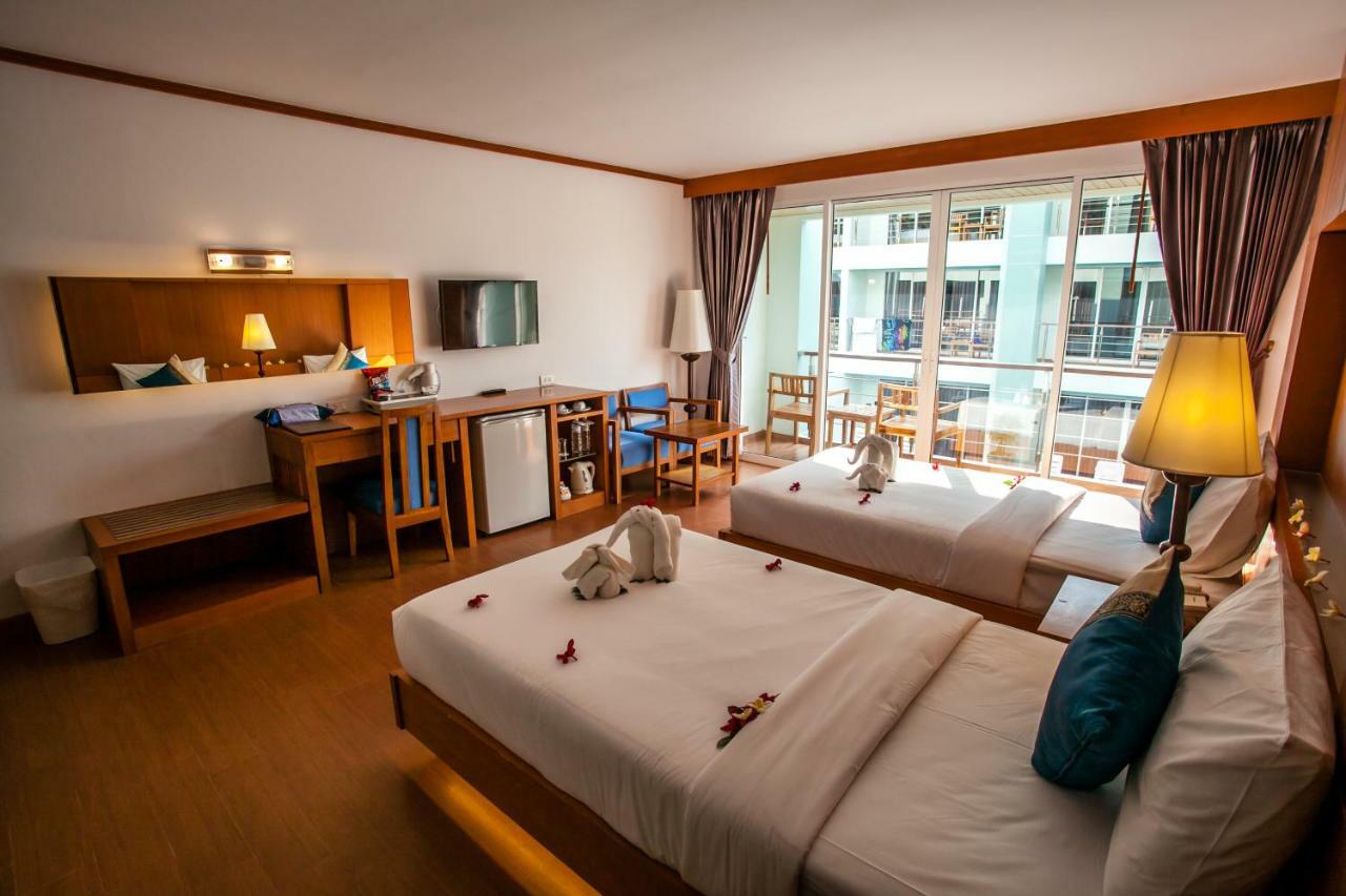 Phi Phi Harbour View Hotel-Sha Extra Plus Bagian luar foto